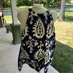 Loveu.dear-Navy and Cream floral Sleeveless Blouse